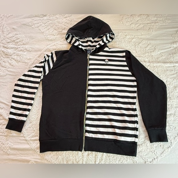 Black and White Striped Hoodie - Picture 1 of 3